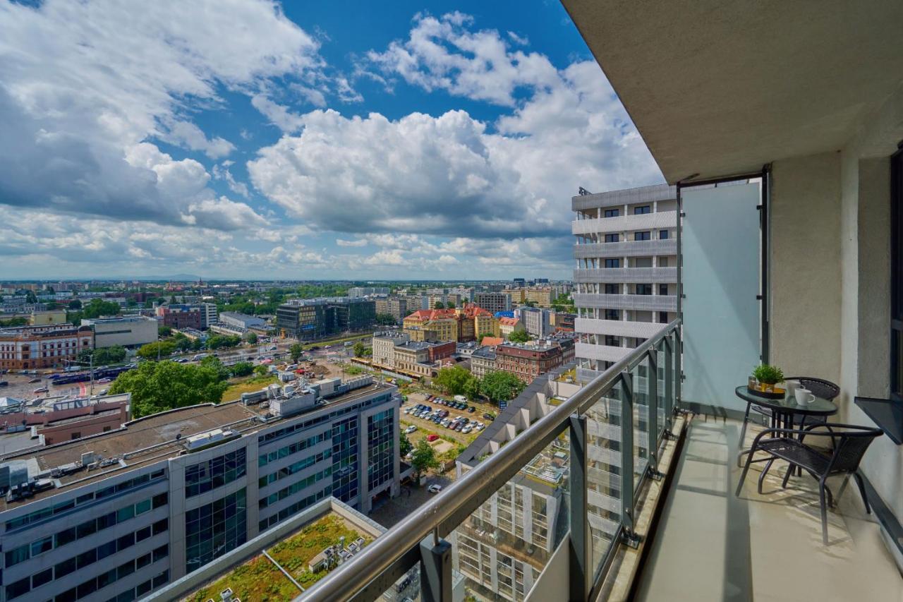 Odra Tower Apartment Center Of Wroclaw By Renters Prestige Eksteriør bilde