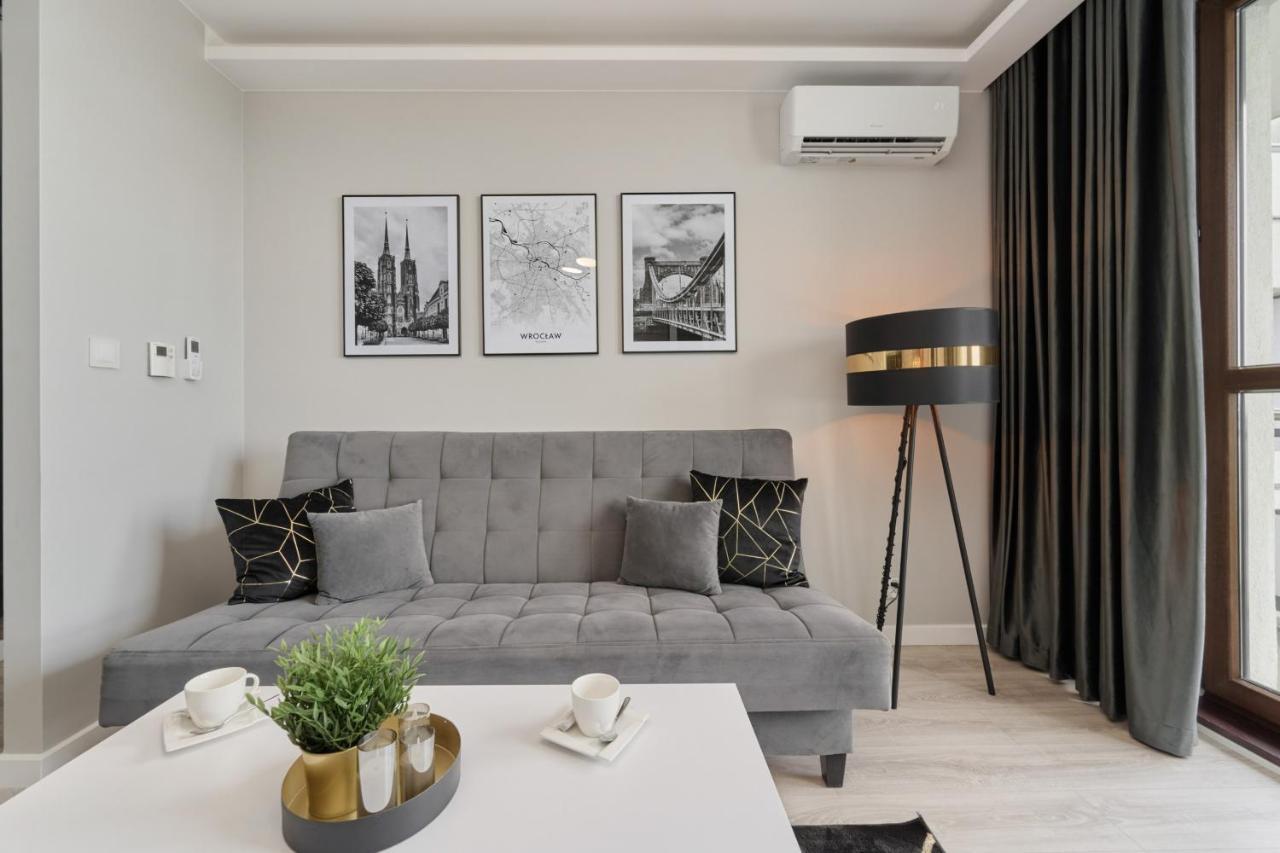 Odra Tower Apartment Center Of Wroclaw By Renters Prestige Eksteriør bilde
