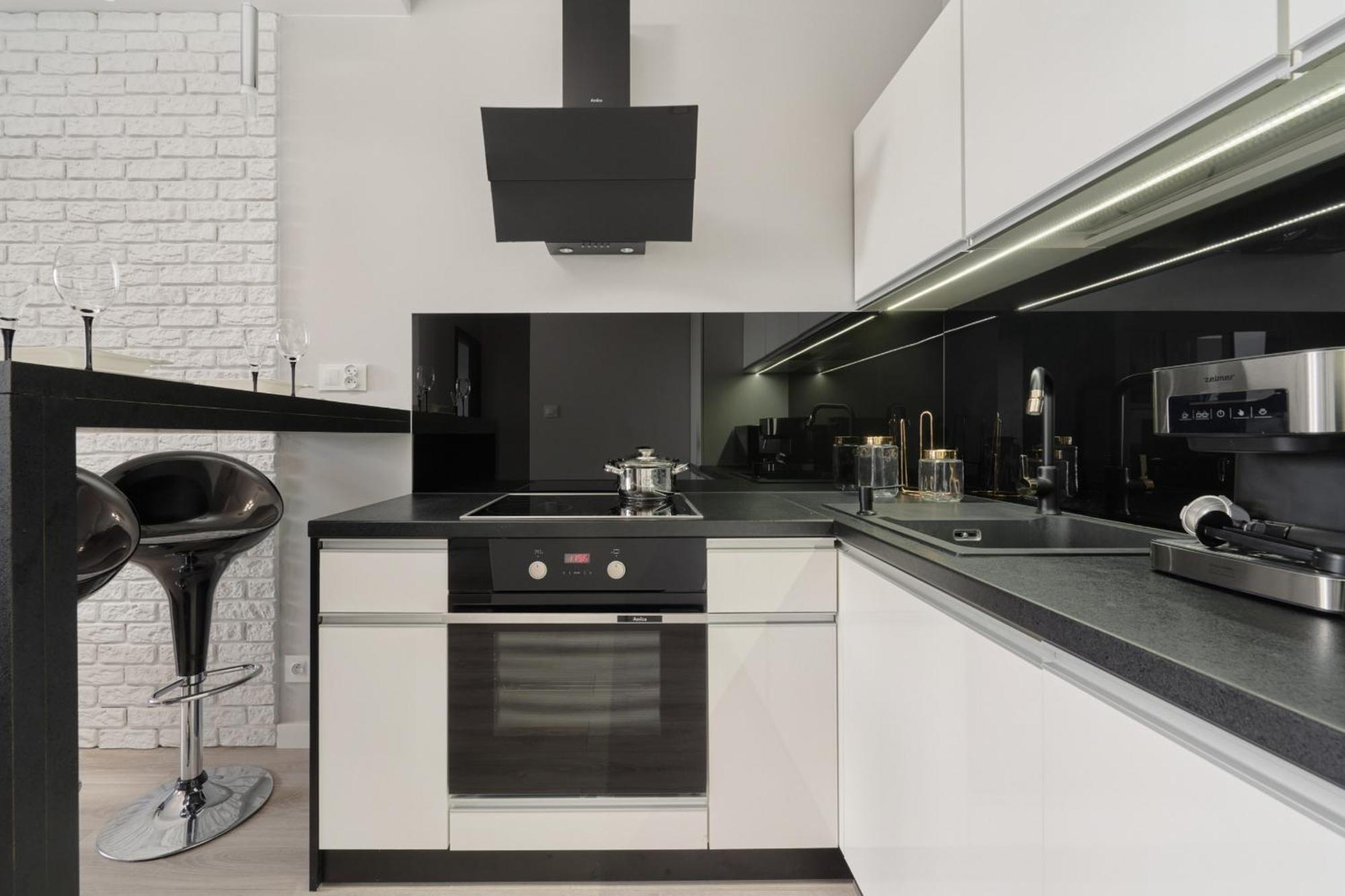 Odra Tower Apartment Center Of Wroclaw By Renters Prestige Eksteriør bilde